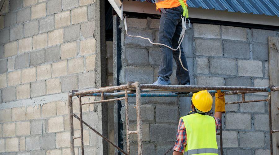 Professional residential roofers in Canistota, SD